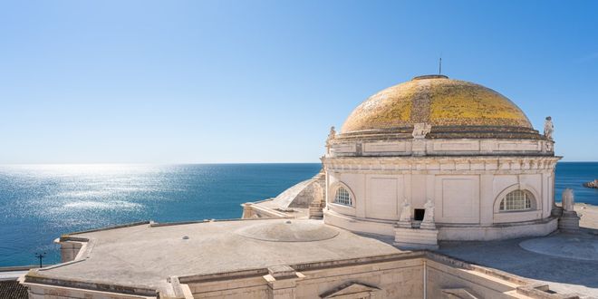 Die Kathedrale in Cádiz