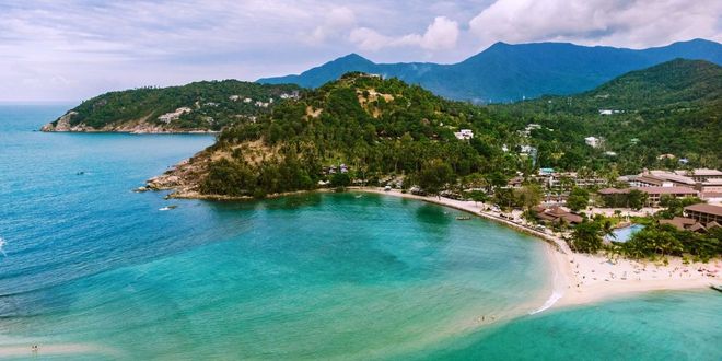 Mae Haad Beach in Ko Pha-ngan island, Thailand
