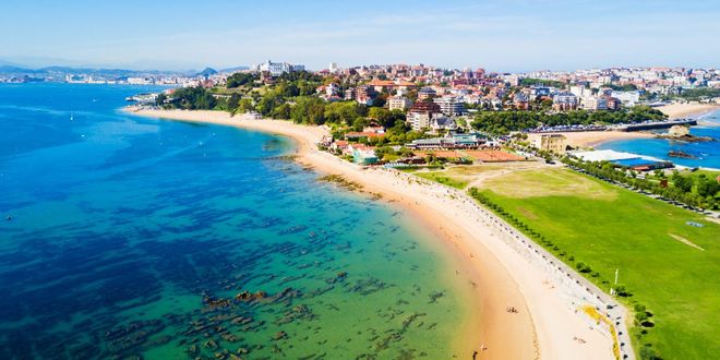 Santander city beach, Cantabria region, Spain