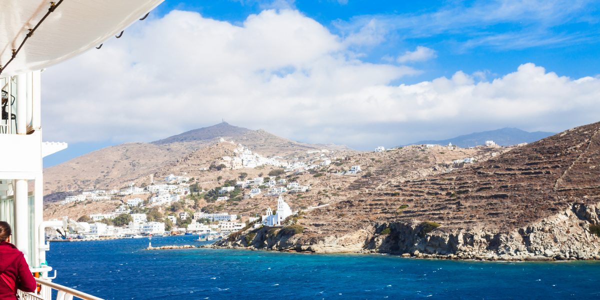 κουπαστή πλοίου, κατάστρωμα, νησί, μπλε θάλασσα