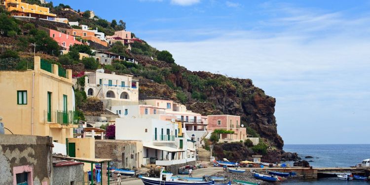 Færge fra Vulcano til Alicudi