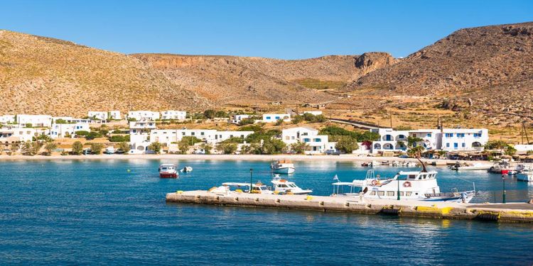 Ferry from Astypalea to Folegandros