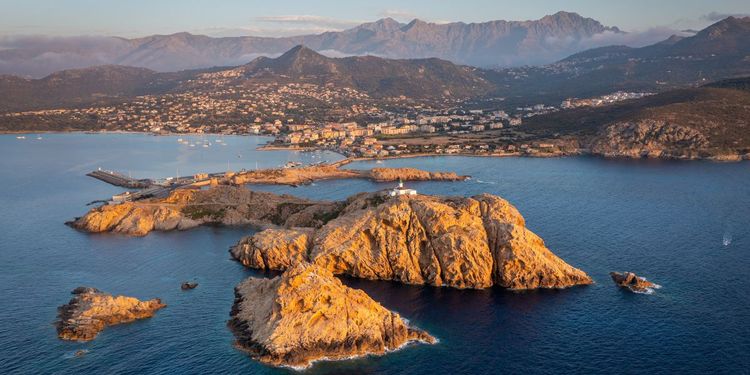 Marseille - L'Île-Rousse