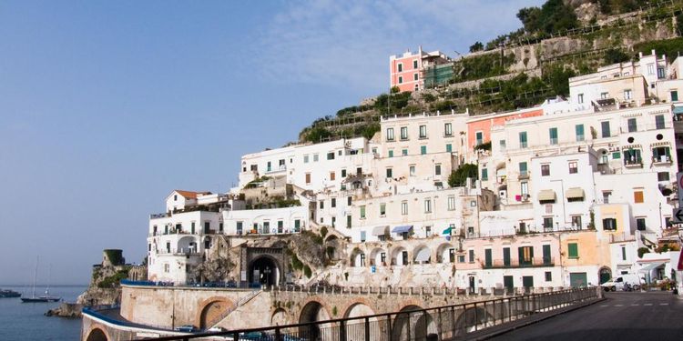 Ferry from Vietri sul Mare to Minori