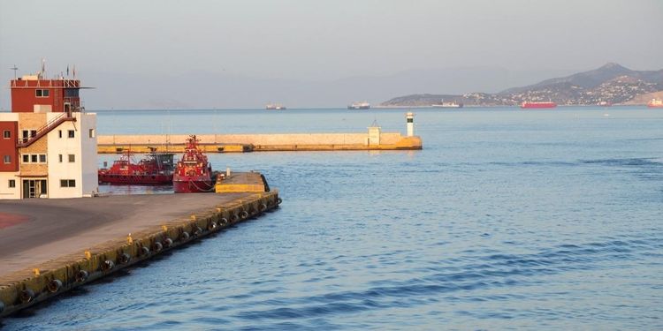 Chania - Athens (Piraeus)