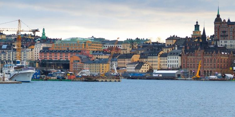 Färja från Stockholm Värtahamnen till Mariehamn