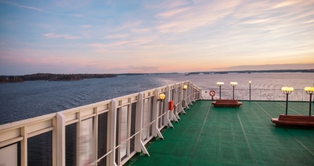Viajar seguro en ferry a las Canarias