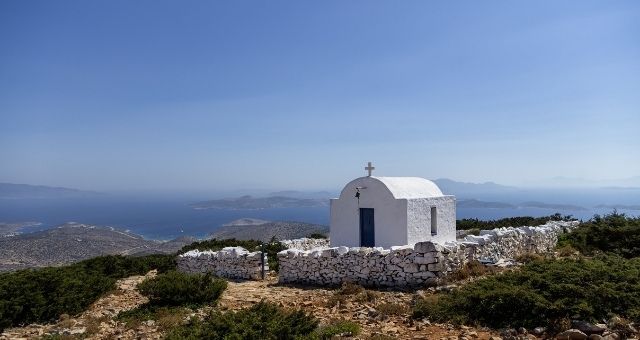 Cycladic chapel in Iraklia, Greece