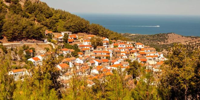 Η Χώρα, η πρωτεύουσα του νησιού της Σαμοθράκης