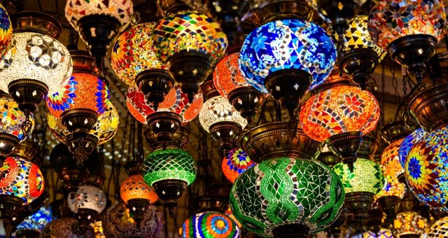 Arabian lights at a Turkish bazaar