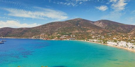 6+1 αγαπημένα ελληνικά νησιά για διακοπές Πάσχα