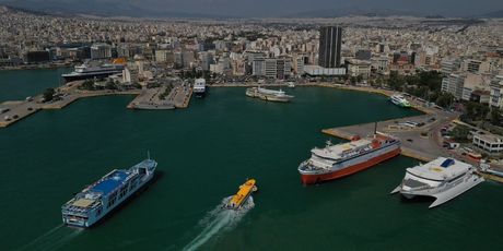 Ferries in Greece survival guide
