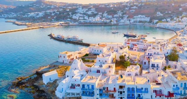 White houses in Little Venice area in Mykonos town, Cyclades, Greece