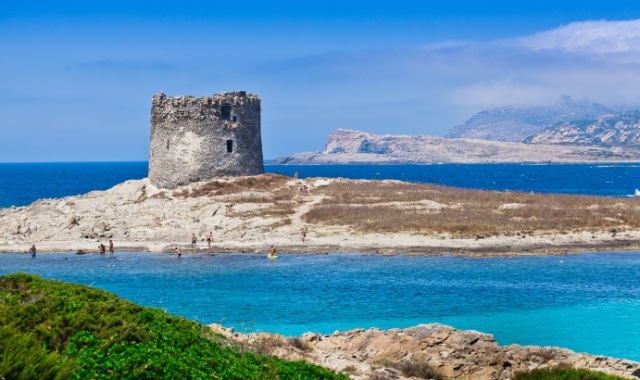 Der Pelosa-Turm am Strand La Pelosa auf Sardinien