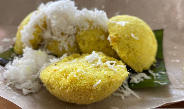Close-up view of pitu piring, a traditional Indonesian steamed rice cake