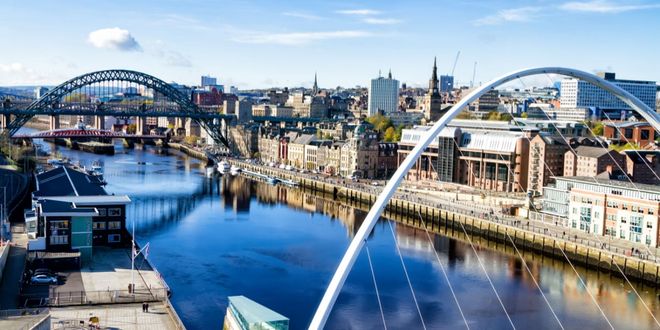 The Tyne Bridge spanning the River Tyne between Newcastle and Gateshead, England