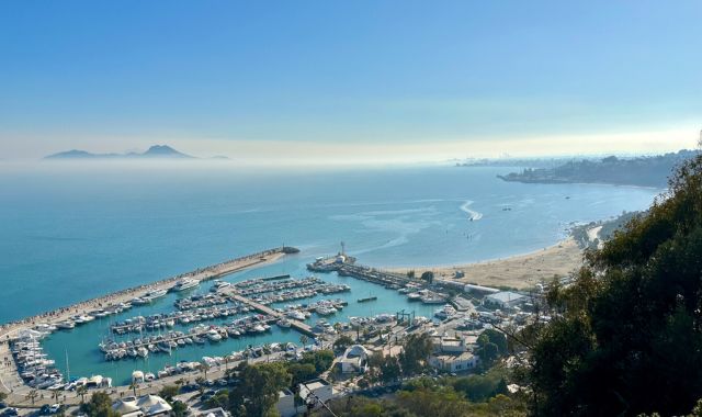 Vista panoramica della zona portuale di Tunis