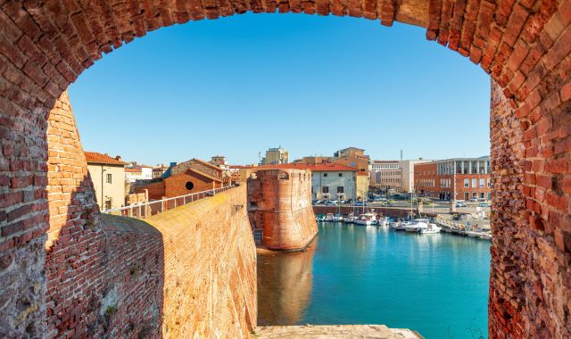 Edifici storici nella Fortezza Vecchia di Livorno