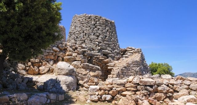 Riu Mulinu nuraghe w Olbii