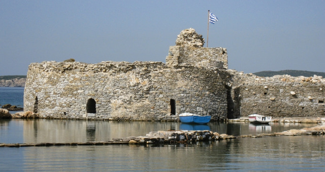 A fortaleza veneziana de Naoussa, Paros