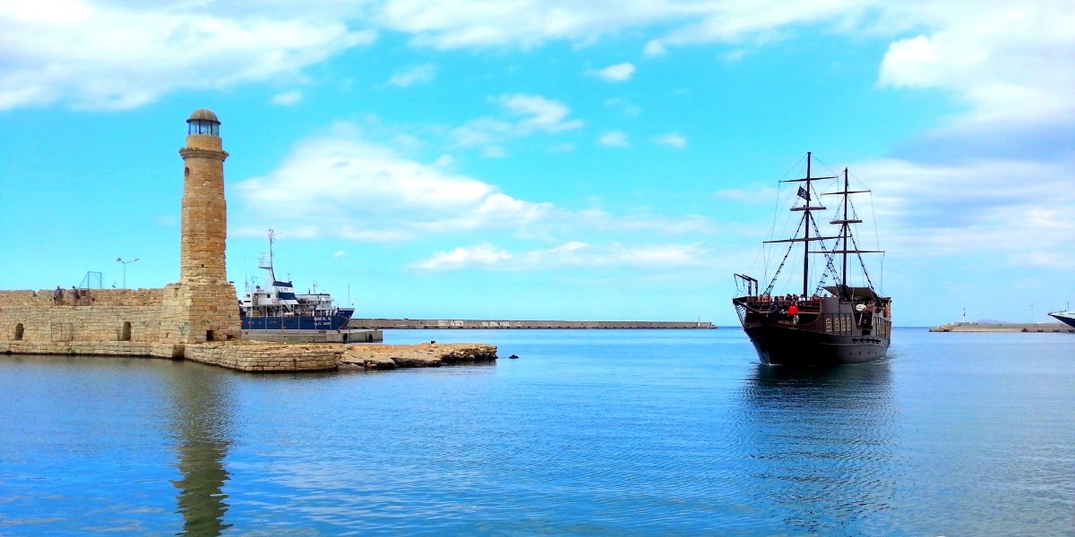 Ρέθυμνο: η μαγική πόλη της Κρήτης | Ferryhopper