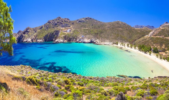 The beach of Psili Ammos in Serifos with heavenly waters, Greece