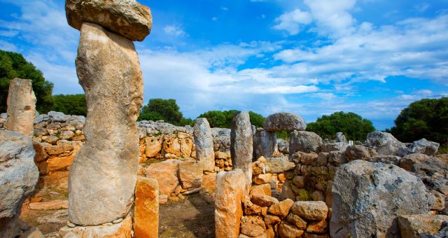 El asentamiento de Torre d'en Galmés en Menorca, España