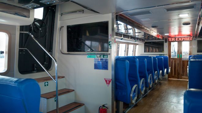 images.vessels.ferry.interior.altText