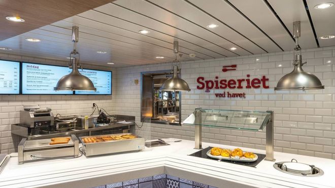 images.vessels.spaces.restaurant.selfService.altText