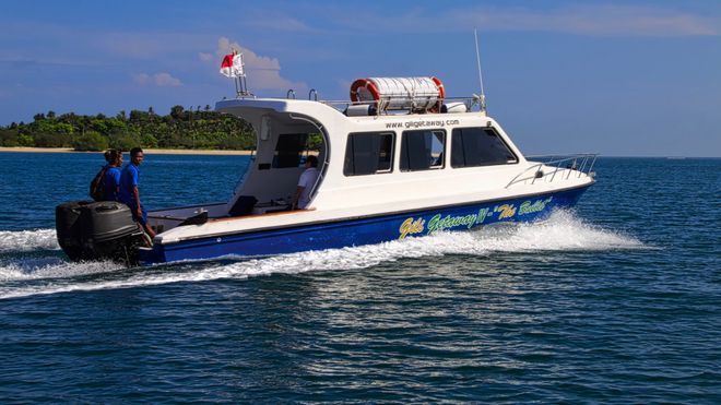 images.vessels.ferry.exterior.altText