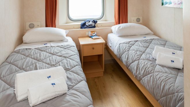 images.vessels.class.cabin.altText