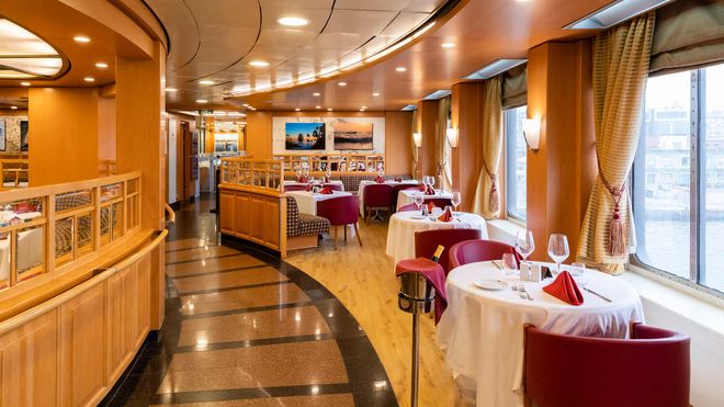 images.vessels.spaces.restaurant.altText