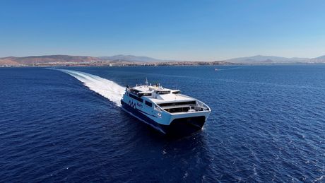 Andros Jet